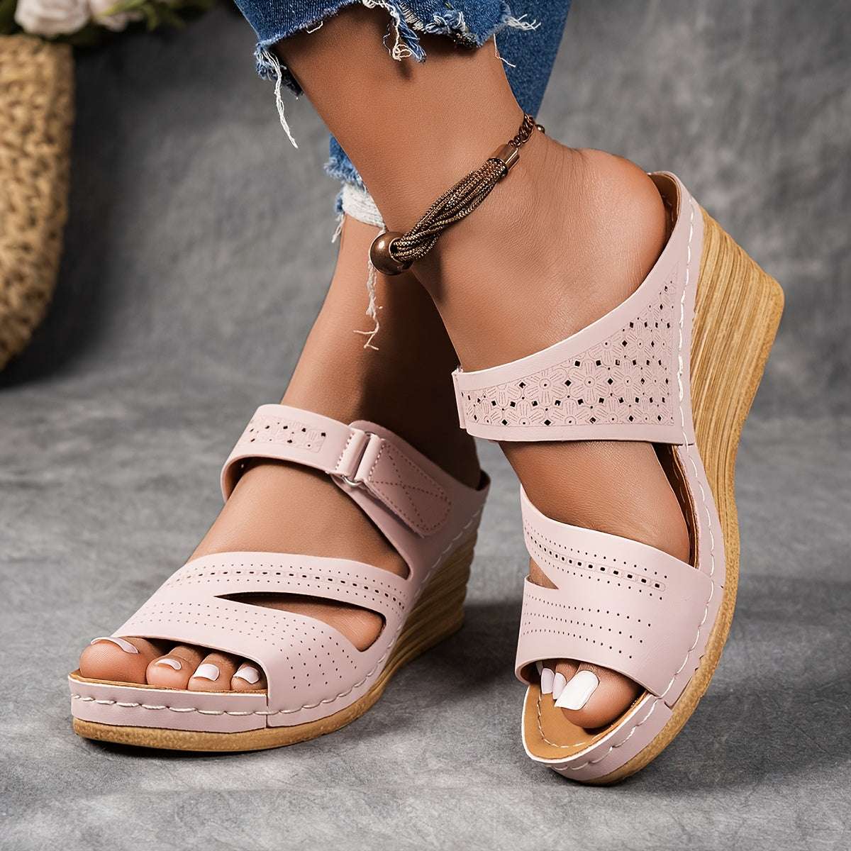 Casual Open Toe with Comfortable Ankle Strap Women's Tan Wedge Sandals