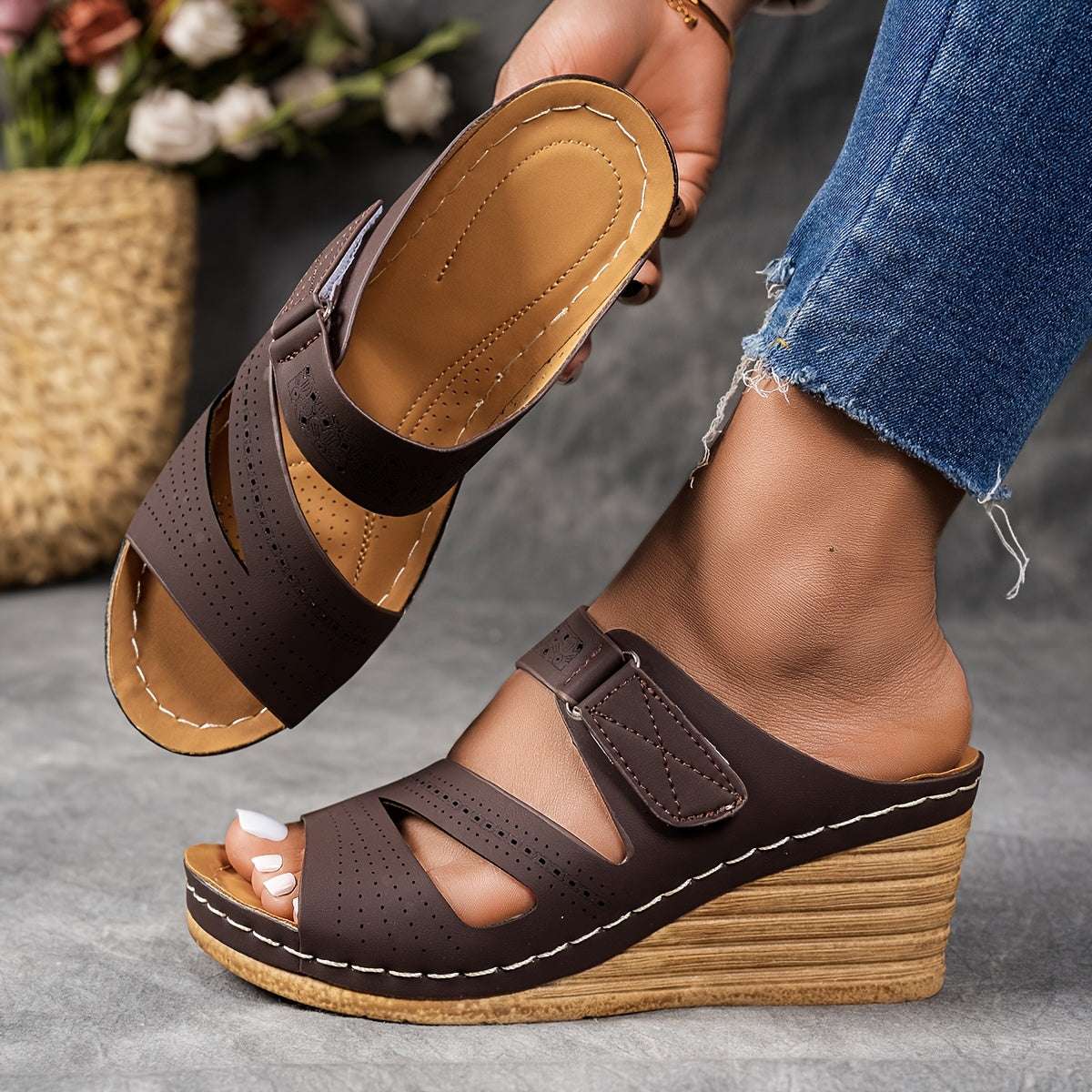 Casual Open Toe with Comfortable Ankle Strap Women's Tan Wedge Sandals